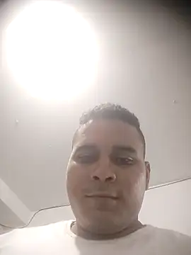 SaucyAffair0 online show from March 11, 2:07 am