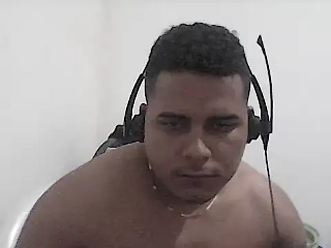 SaucyAffair0 online show from January 5, 4:59 pm