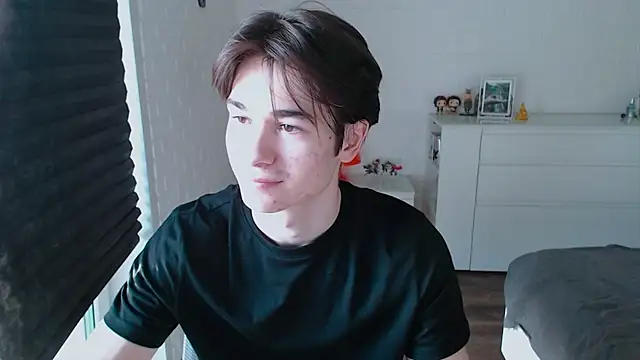 MarkusDean online show from October 10, 11:48 am