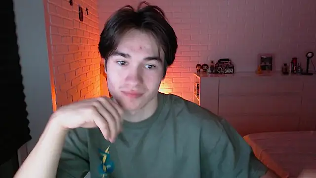 MarkusDean online show from October 2, 5:17 pm