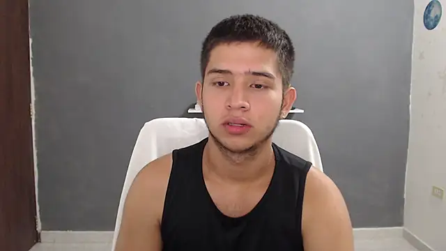 Snapshot of harold_18_ chatting on February 18, 1:33 pm harold 18  online show from February 18, 1:33 pm