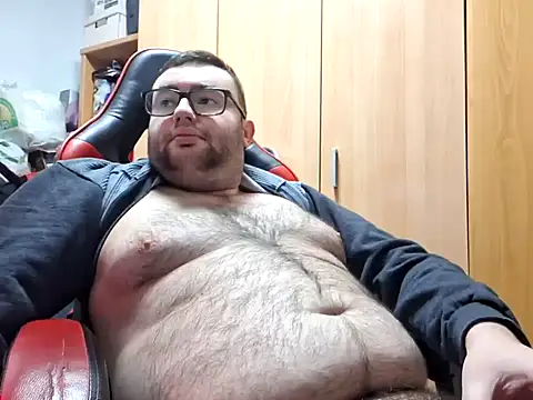 Snapshot of Javier_bear chatting on December 15, 10:50 am Javier bear online show from December 15, 10:50 am