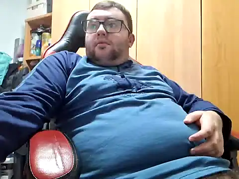 Snapshot of Javier_bear chatting on December 13, 10:13 pm Javier bear online show from December 13, 10:13 pm