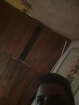 TusOjitosClaros69 online show from December 30, 6:09 am