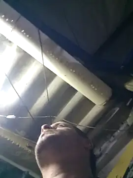 TusOjitosClaros69 online show from March 14, 4:32 am