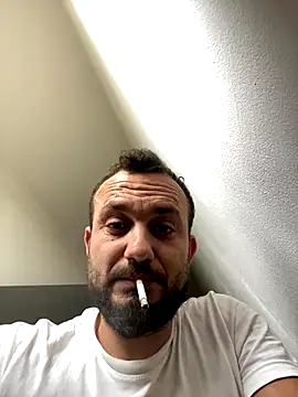 cosmin9000 online show from October 11, 11:47 am