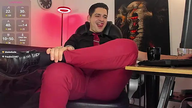 Nicolas Fellener online show from March 12, 6:10 am