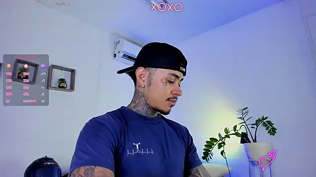 Snapshot of JordanSmiith_ chatting on February 4, 8:06 pm JordanSmiith  online show from February 4, 8:06 pm