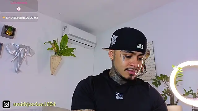 Snapshot of JordanSmiith_ chatting on September 26, 9:45 pm JordanSmiith  online show from September 26, 9:45 pm