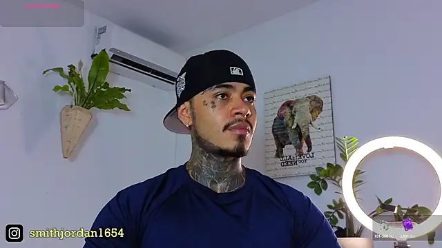 Snapshot of JordanSmiith_ chatting on October 1, 9:41 pm JordanSmiith  online show from October 1, 9:41 pm
