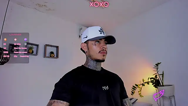 Snapshot of JordanSmiith_ chatting on February 12, 8:07 pm JordanSmiith  online show from February 12, 8:07 pm