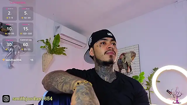 Snapshot of JordanSmiith_ chatting on October 8, 8:57 pm JordanSmiith  online show from October 8, 8:57 pm