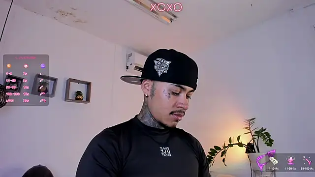 Snapshot of JordanSmiith_ chatting on January 31, 7:40 pm JordanSmiith  online show from January 31, 7:40 pm