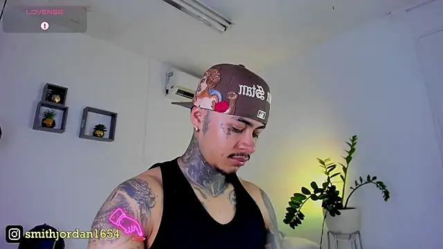 Snapshot of JordanSmiith_ chatting on March 1, 7:59 pm JordanSmiith  online show from March 1, 7:59 pm