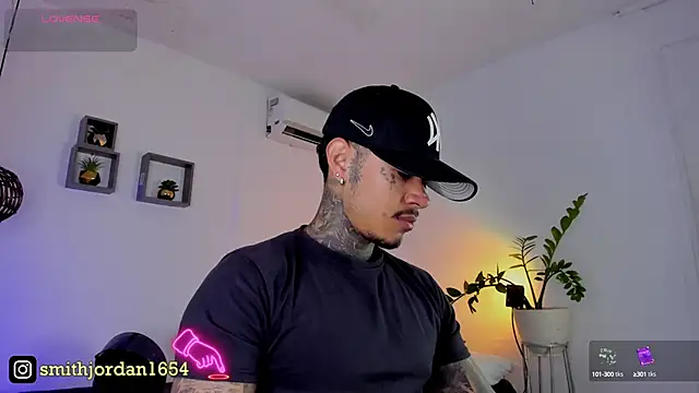 Snapshot of JordanSmiith_ chatting on March 9, 3:16 pm JordanSmiith  online show from March 9, 3:16 pm
