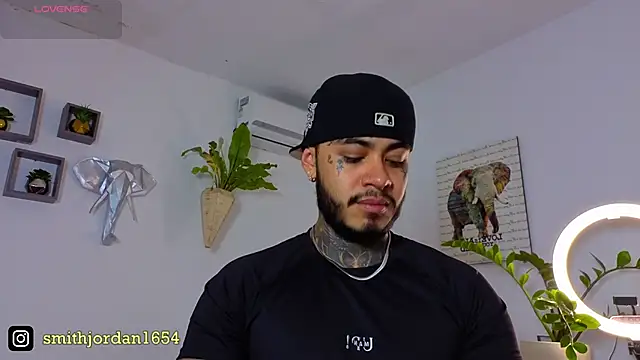 Snapshot of JordanSmiith_ chatting on September 8, 9:03 pm JordanSmiith  online show from September 8, 9:03 pm