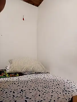 sebasxx97 online show from November 6, 1:58 pm