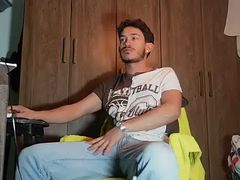 FelipheLive online show from February 25, 6:36 am