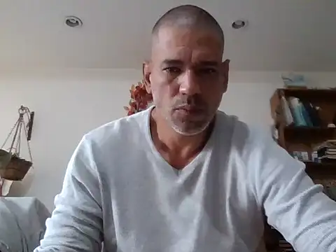 Snapshot of jackbigcock11 chatting on October 24, 12:18 pm jackbigcock11 online show from October 24, 12:18 pm