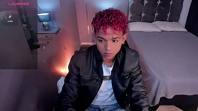 Noah Smith04 online show from December 10, 3:52 am