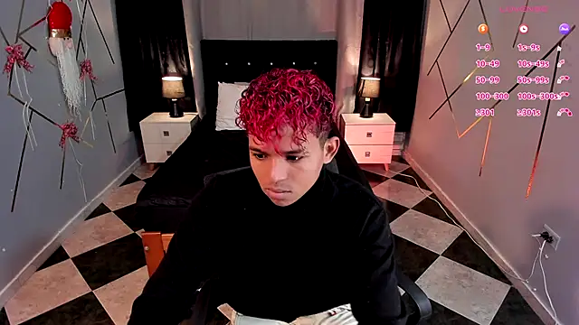 Noah Smith04 online show from December 3, 11:32 am