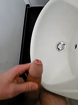 Snapshot of thesmiledoc chatting on February 9, 11:36 am thesmiledoc online show from February 9, 11:36 am