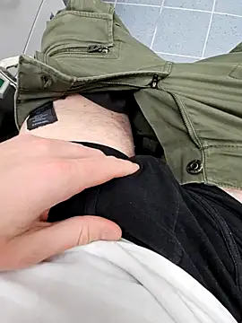 Snapshot of thesmiledoc chatting on December 4, 9:13 pm thesmiledoc online show from December 4, 9:13 pm