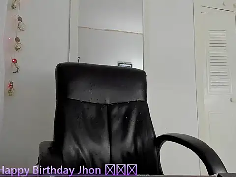 E Moon online show from January 11, 2:26 am