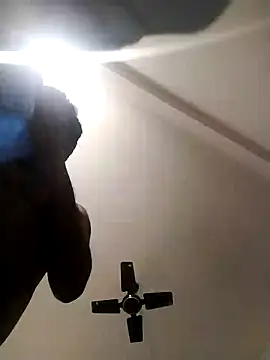 findmemylove online show from December 22, 2:38 pm