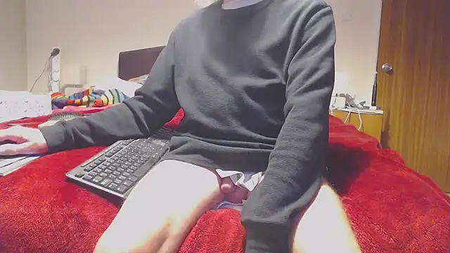 WaverlyKernow online show from December 5, 11:39 am