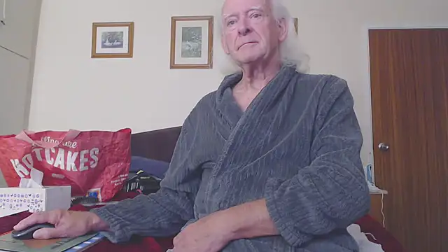 WaverlyKernow online show from September 22, 8:58 am