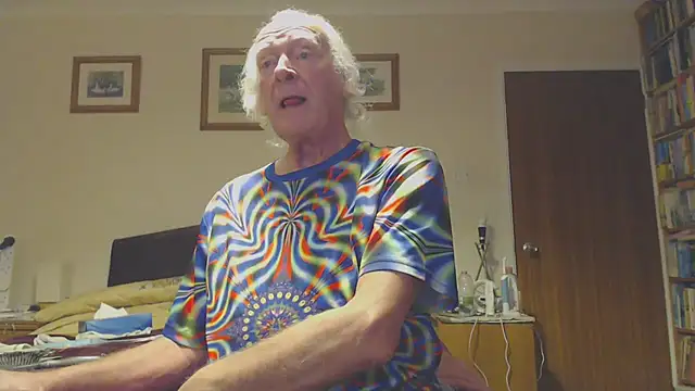 WaverlyKernow online show from February 1, 7:57 am