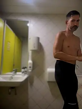 SubSexVideos online show from July 8, 3:43 am