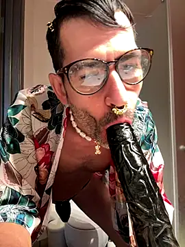 Snapshot of SubSexVideos chatting on September 23, 6:24 am SubSexVideos online show from September 23, 6:24 am