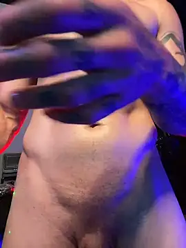 Snapshot of MachineDien chatting on October 25, 1:29 am MachineDien online show from October 25, 1:29 am