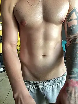 Snapshot of MachineDien chatting on February 19, 11:17 am MachineDien online show from February 19, 11:17 am