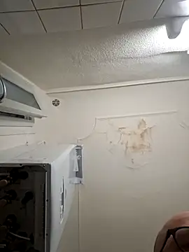 wedge75 online show from February 6, 10:12 am