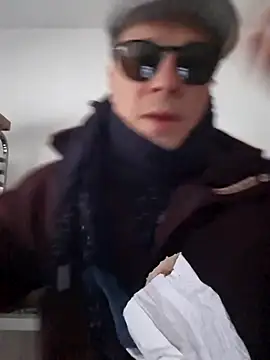 wedge75 online show from January 10, 3:38 pm