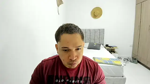 Valerioe online show from June 19, 3:39 pm