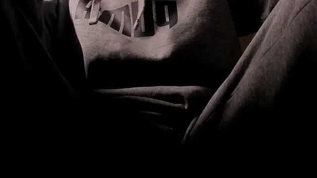 s sven03 online show from May 18, 3:46 am
