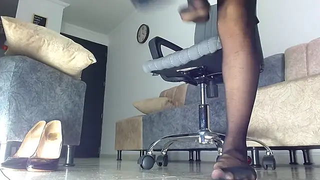 Snapshot of Valenn_rey chatting on September 11, 9:03 pm Valenn rey online show from September 11, 9:03 pm