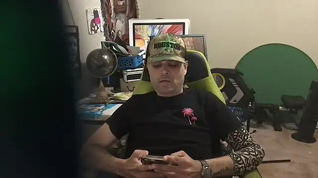 GForceSavage online show from April 22, 11:09 pm