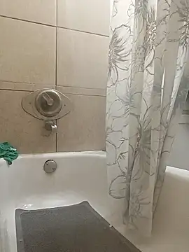 Snapshot of macky707702 chatting on October 19, 5:16 pm macky707702 online show from October 19, 5:16 pm