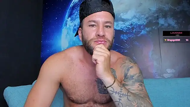 delessandro world online show from May 16, 1:58 am