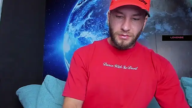 delessandro world online show from May 1, 11:07 pm