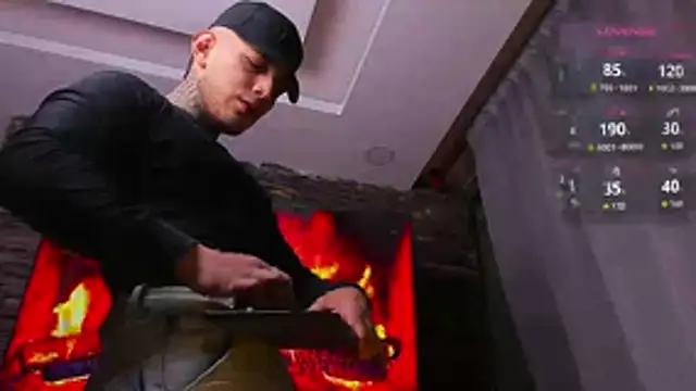 Snapshot of angeel_d035 chatting on October 17, 8:07 am angeel d035 online show from October 17, 8:07 am