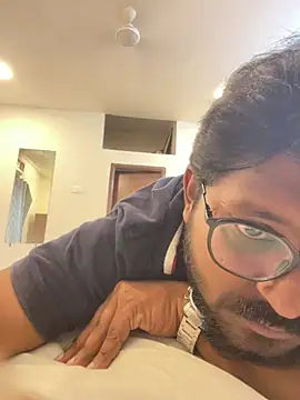 Yours Teluguboii online show from July 10, 11:46 am