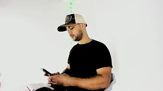 Sebas-hott online show from September 9, 10:19 pm