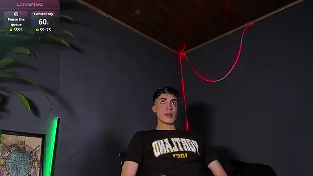 Angel Snowhotxxx online show from March 28, 3:18 am