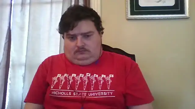 Snapshot of YelpedAverting chatting on October 3, 7:30 pm YelpedAverting online show from October 3, 7:30 pm